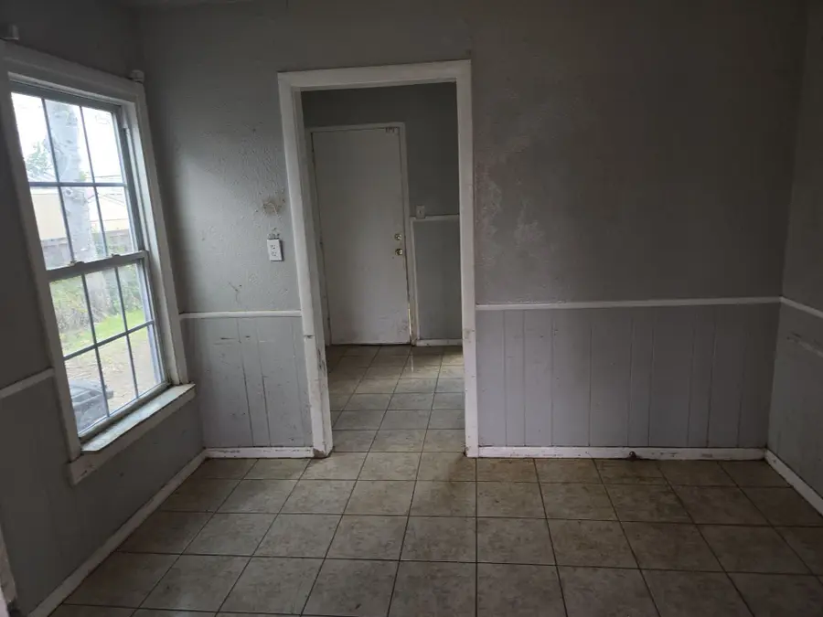 317 Campus Drive, Dallas, TX 75217 - Image #2