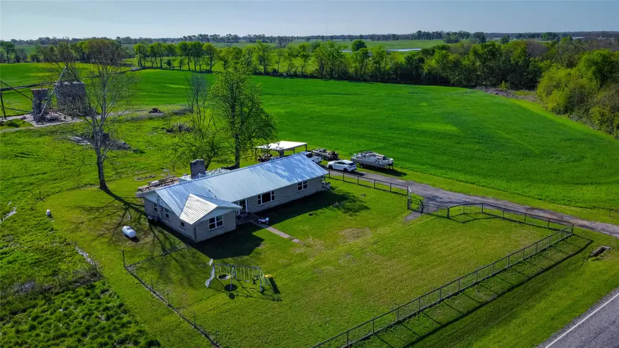 1390 Farm Road 1159, Clarksville, TX 75426 - Image #2