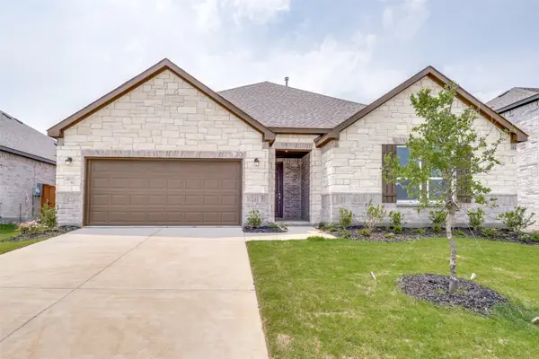 4035 Bedford Drive, Crandall, TX 75114