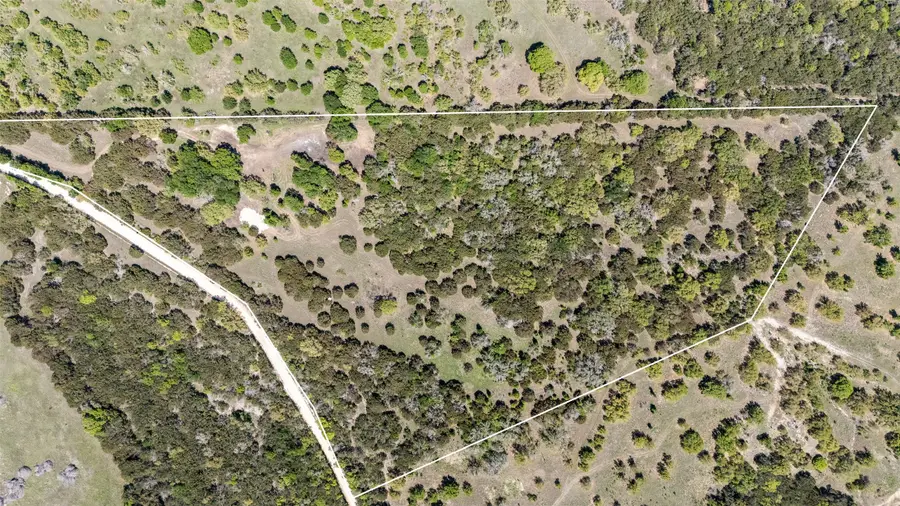 975 County Road 243, Valley Mills, TX 76689 - Image #3