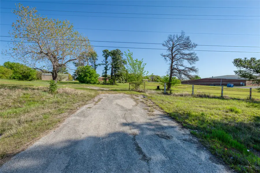 3523 E Highway 199, Springtown, TX 76082 - Image #3