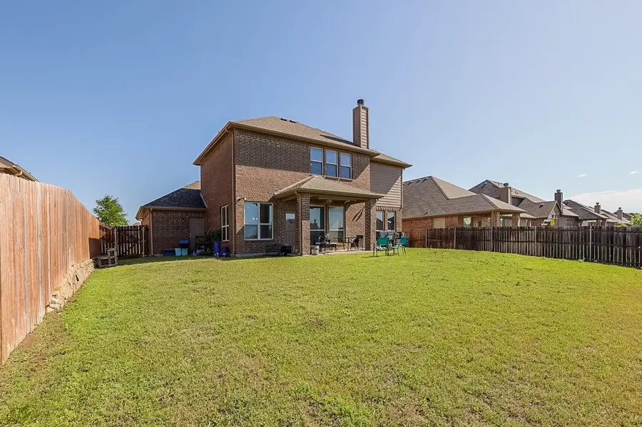 270 Brookdale Drive, Midlothian, TX 76065 - Image #2