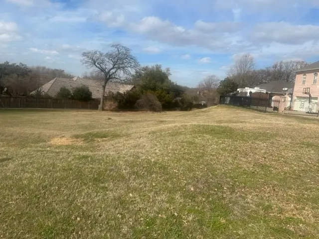 2805 Katherine Court, Dalworthington Gardens, TX 76016 - Image #3