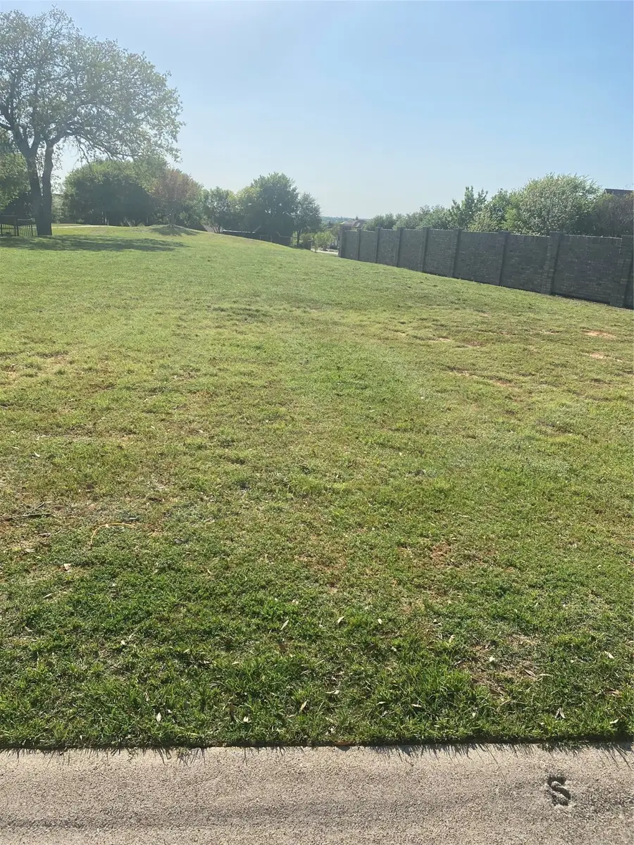 12355 Fairway Meadows Drive, Fort Worth, TX 76179 - Image #3