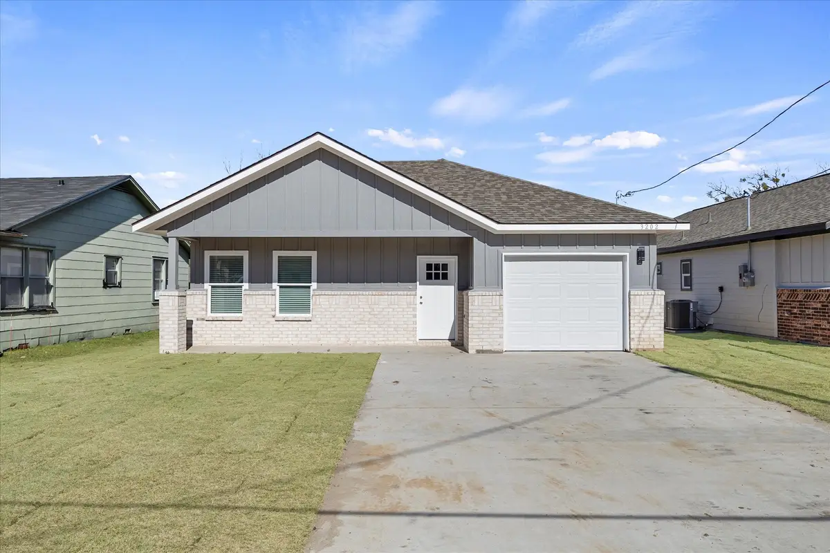 813 Sayle, Greenville, TX 75401 - Image #1