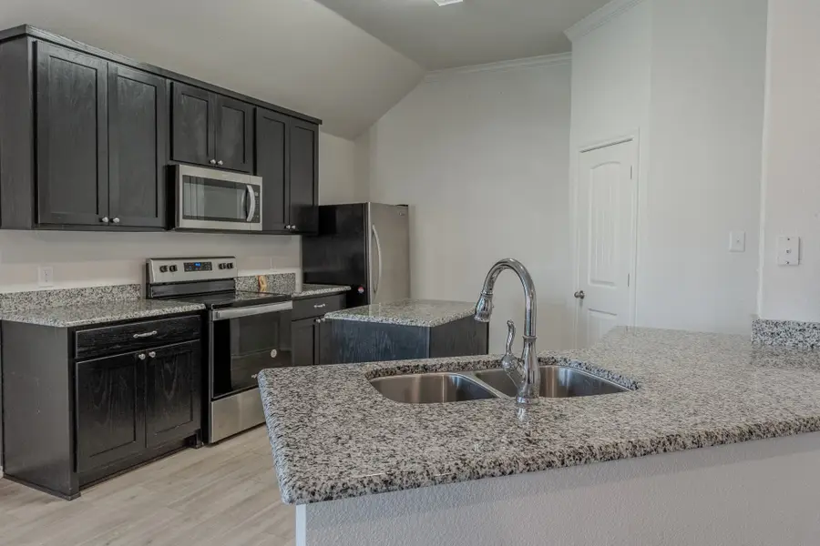 409 Greenhaven Drive, Seagoville, TX 75159 - Image #3