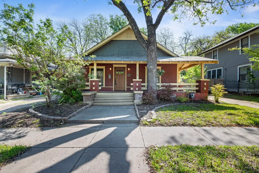 1715 College Avenue, Fort Worth, TX 76110 - Image #2