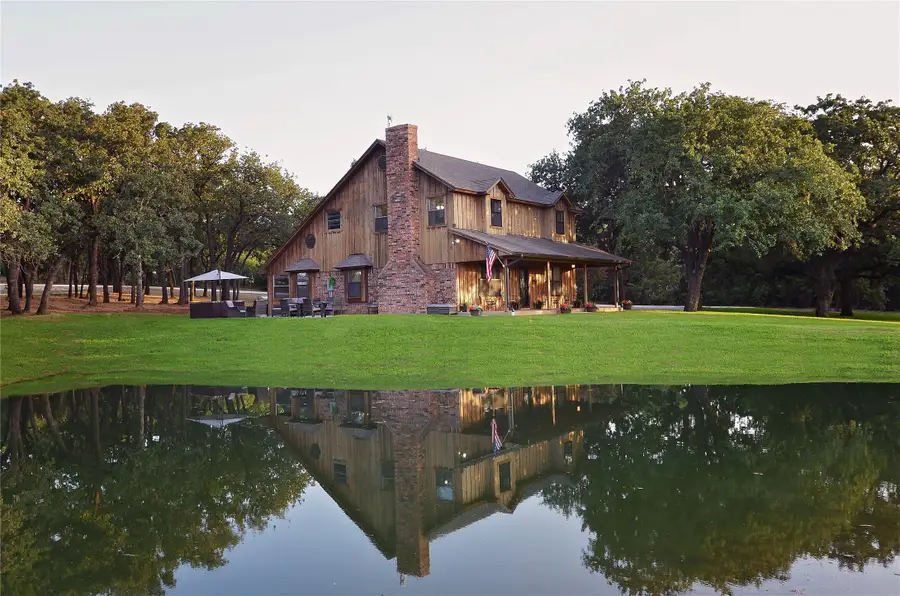 701 Elm Hill Boulevard, Burleson, TX 76028 - Image #2