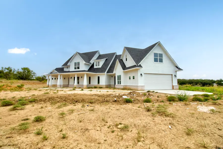 117 Mustang Springs Circle, Sunset, TX 76270 - Image #2