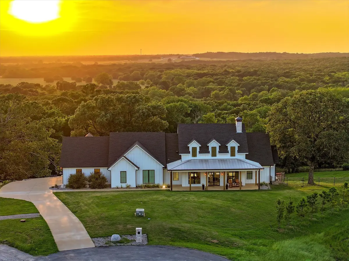 6364 Overlook Point, Athens, TX 75752 - Image #1