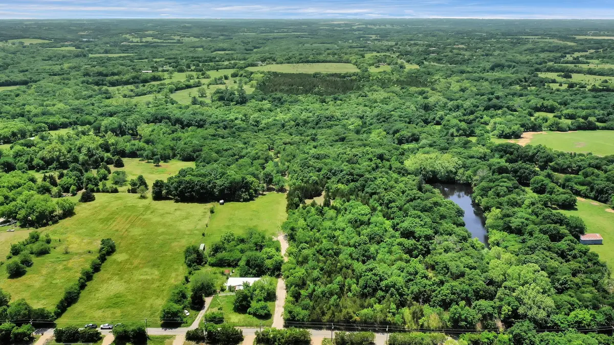 322 Grigg Road, Sherman, TX 75090 - Image #1