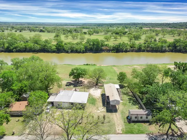 7093 Horseshoe Bend Trail, Weatherford, TX 76087