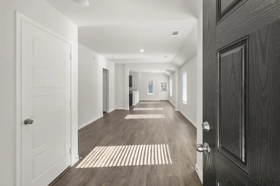 1505 Romans Road, Ennis, TX 75119 - Image #2