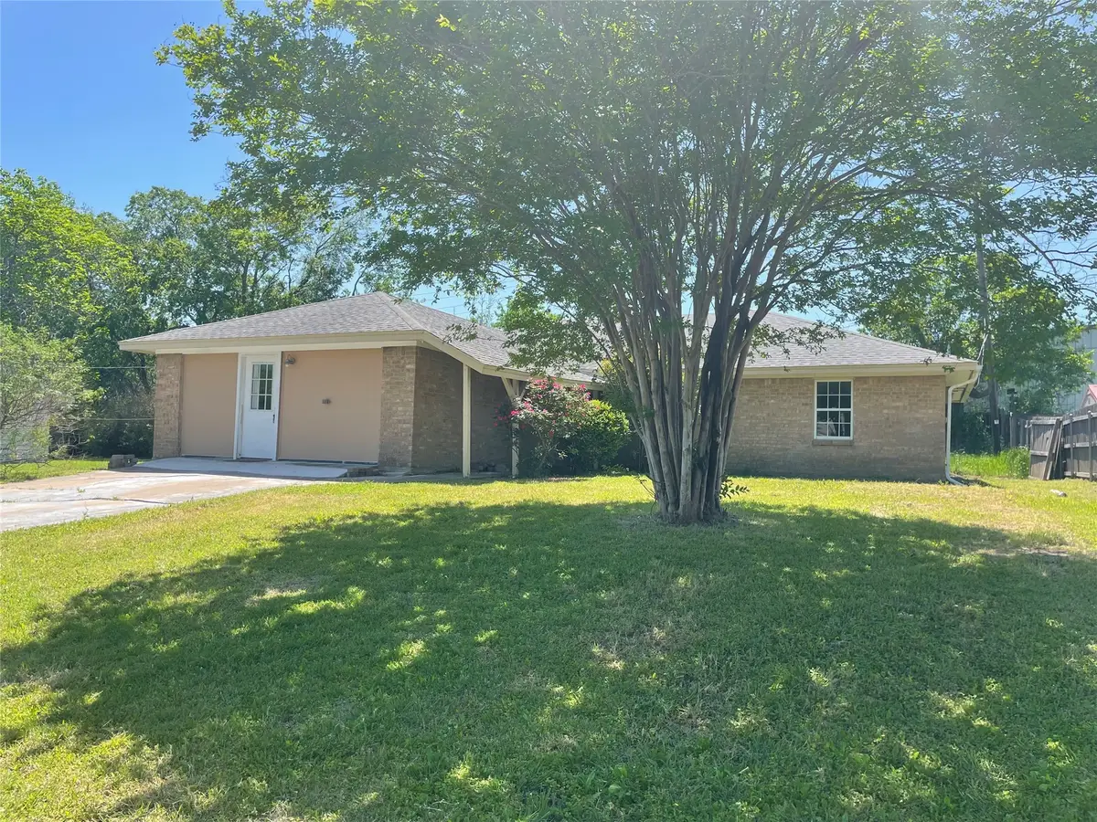 717 Bluebonnet Street, Mexia, TX 76667 - Image #1