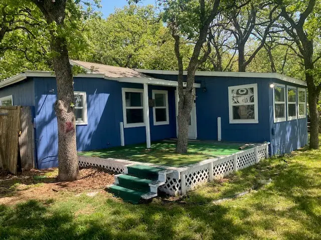 423 Shady Lane, Little Elm, TX 75068 - Image #2