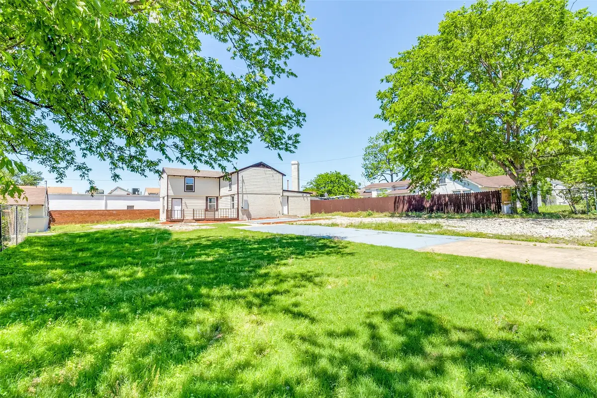 7629 Military Parkway, Dallas, TX 75227 - Image #1