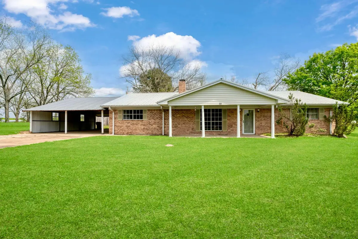 120 N Douglas Street, Bogata, TX 75417 - #1