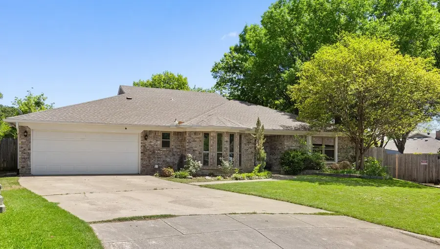7028 Oakfield Corner Court, North Richland Hills, TX 76182 - Image #3