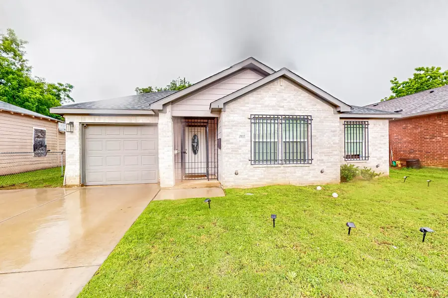 2613 Rochester Street, Dallas, TX 75215 - Image #2