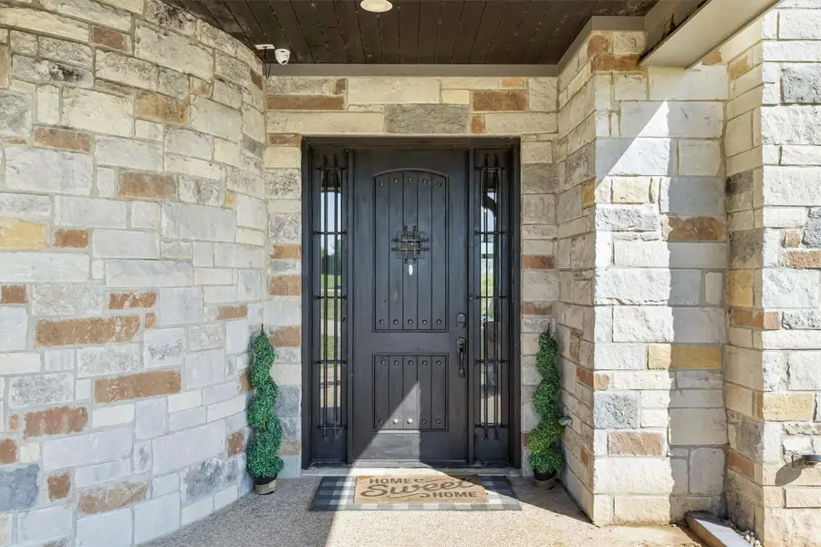 238 Bold Springs Court, West, TX 76691 - Image #3