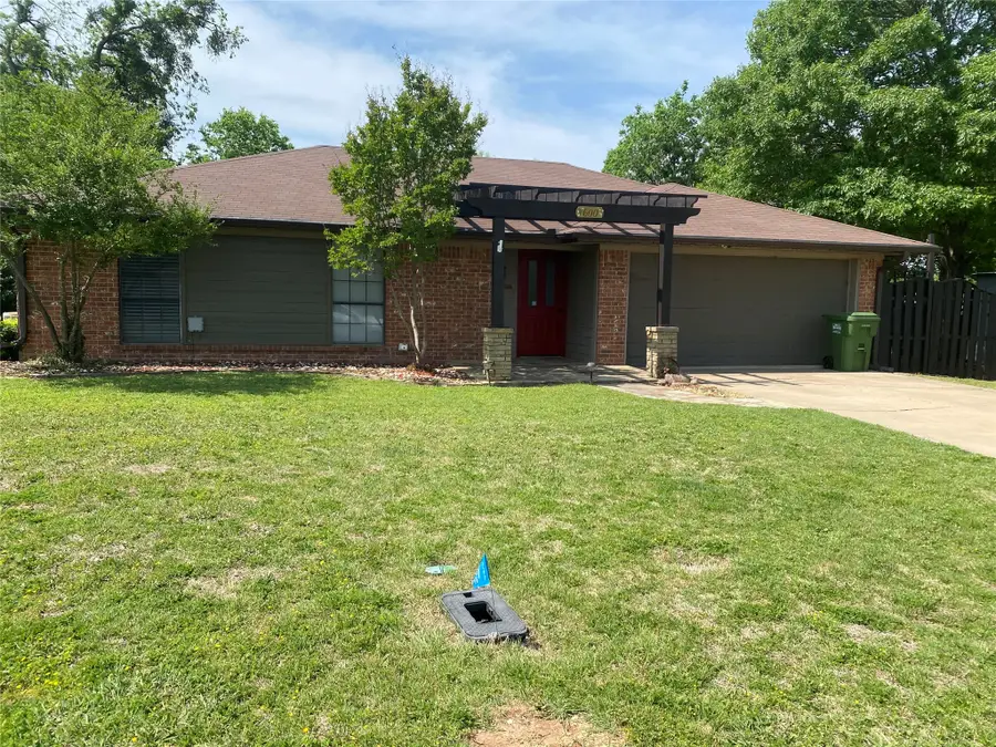 600 E Elm Street, Glen Rose, TX 76043 - Image #2