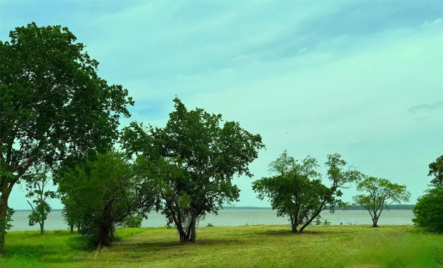 8437 Edgewater Drive, Kemp, TX 75143 - Image #2