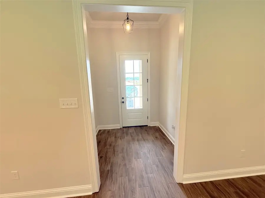 187 Lessie Drive, Stonewall, LA 71078 - Image #2