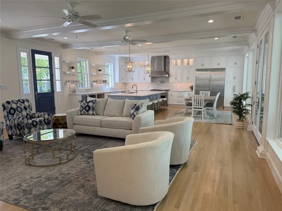 127 Hilton Head Island Drive, Mabank, TX 75156 - Image #2