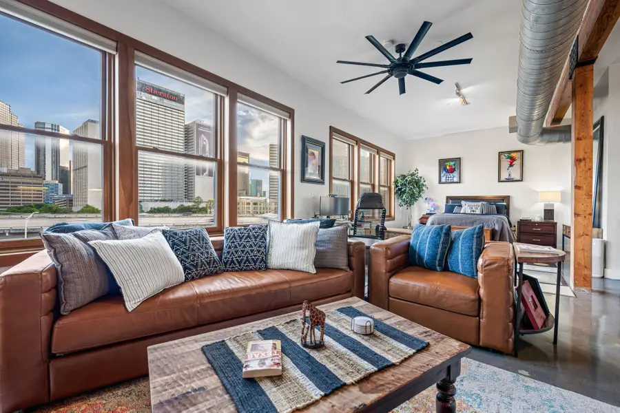 2502 Live Oak Street #332, Dallas, TX 75204 - Image #2