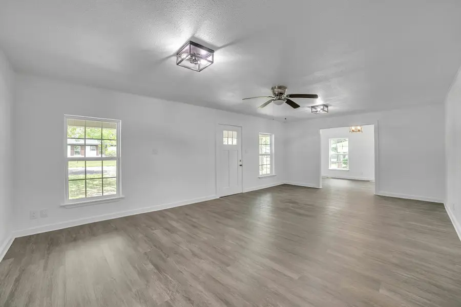 2126 Cedar Street, Paris, TX 75460 - Image #3