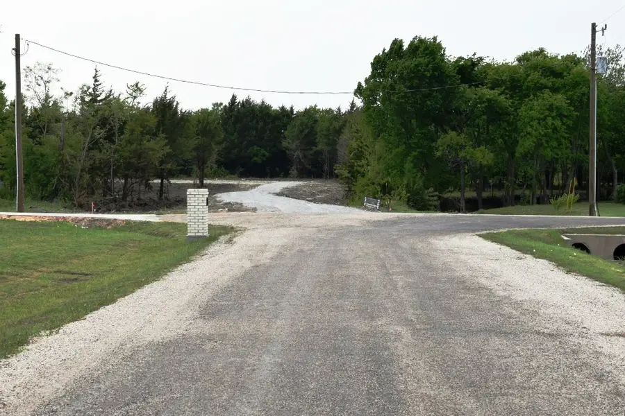 730 Cheyenne Trail, Trenton, TX 75490 - Image #2