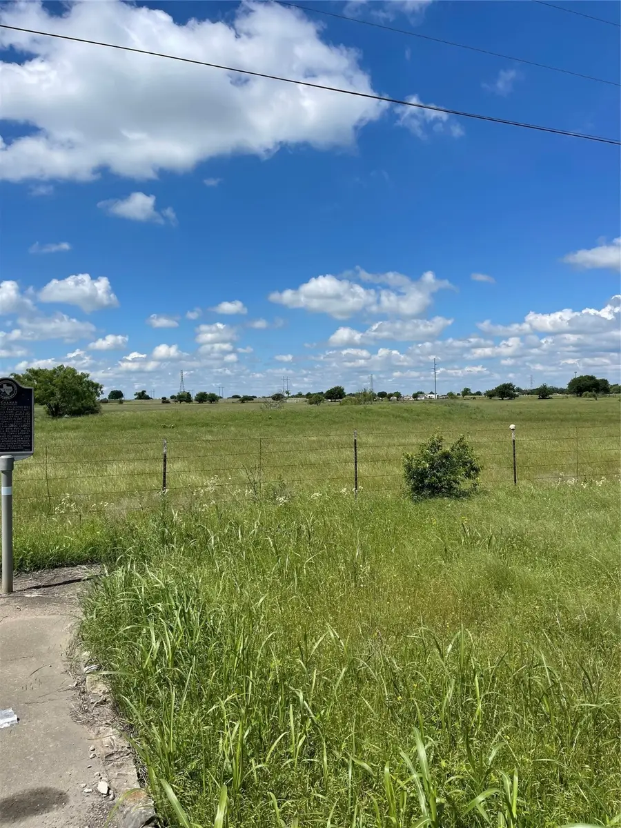 4063 Weatherford Highway, Cleburne, TX 76033 - Image #2