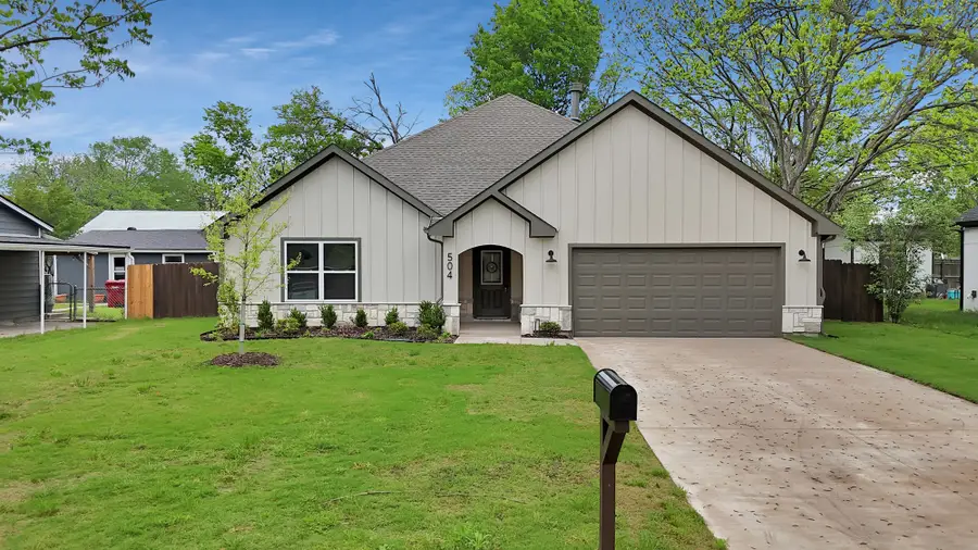 504 Pendleton Street, Farmersville, TX 75442 - Image #3