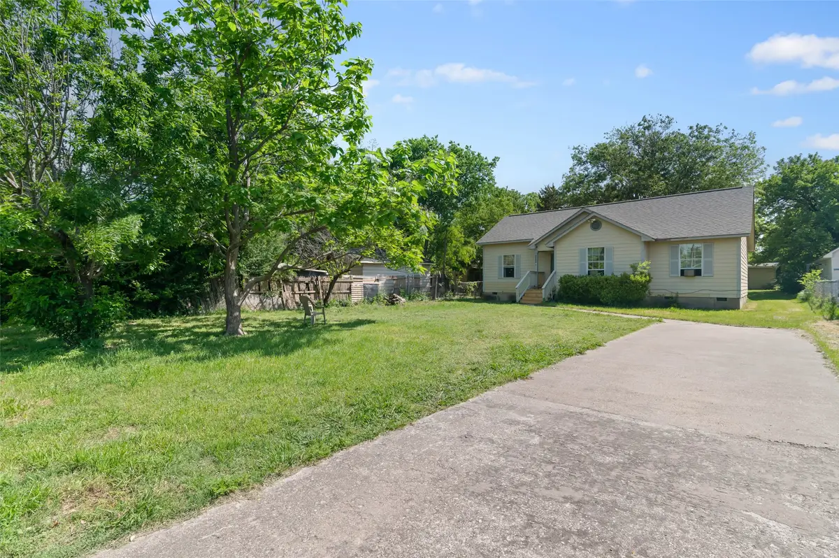 5344 Larimore Lane, Dallas, TX 75236 - Image #1