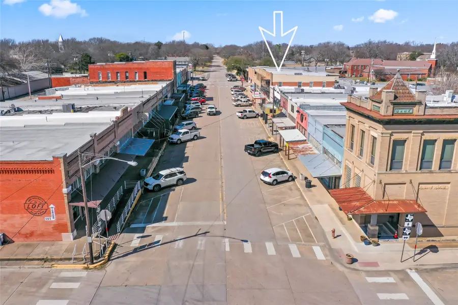 118 W Grand Street #1A, Whitewright, TX 75491 - Image #2