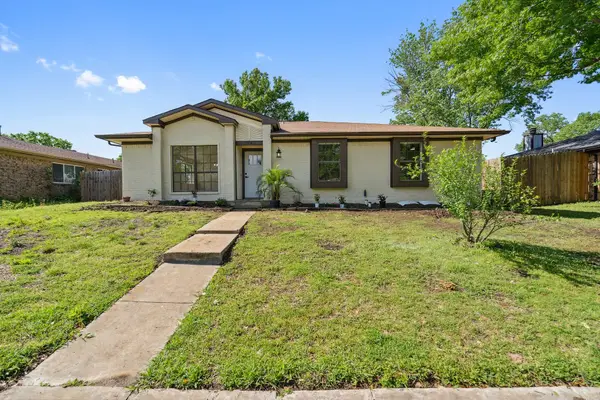 1742 Canterbury Lane, Lewisville, TX 75067