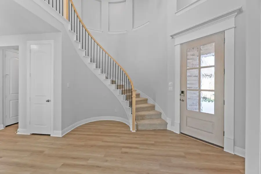 16204 Daucus Drive, Justin Roanoke, TX 76247 - Image #2