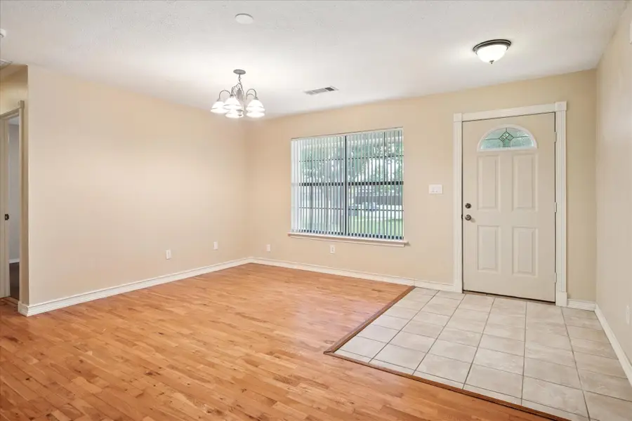 505 Oak Lake, Lake Dallas, TX 75065 - Image #3