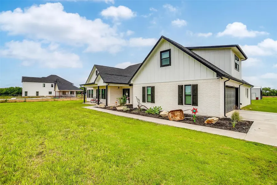 3095 County Road 905, Joshua, TX 76058 - Image #2