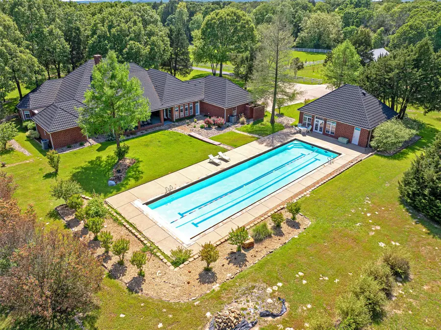 4390 Stonebridge, Athens, TX 75751 - Image #2