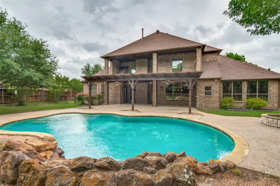 3601 Plum Creek Court, Midlothian, TX 76065 - Image #2