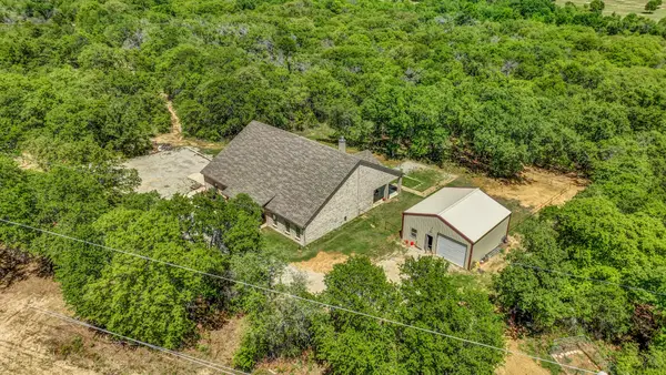 143 Oak Tree Drive, Poolville, TX 76487