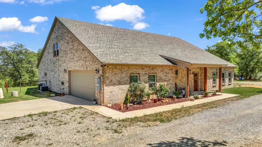 143 Oak Tree Drive, Poolville, TX 76487 - Image #2