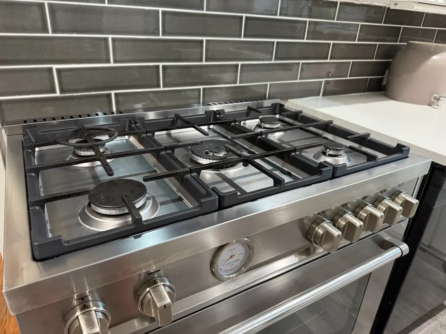 1201 W Avenue F, Garland, TX 75040 - Image #2