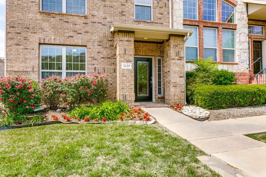 2125 Mcparland Court, Carrollton, TX 75006 - Image #2