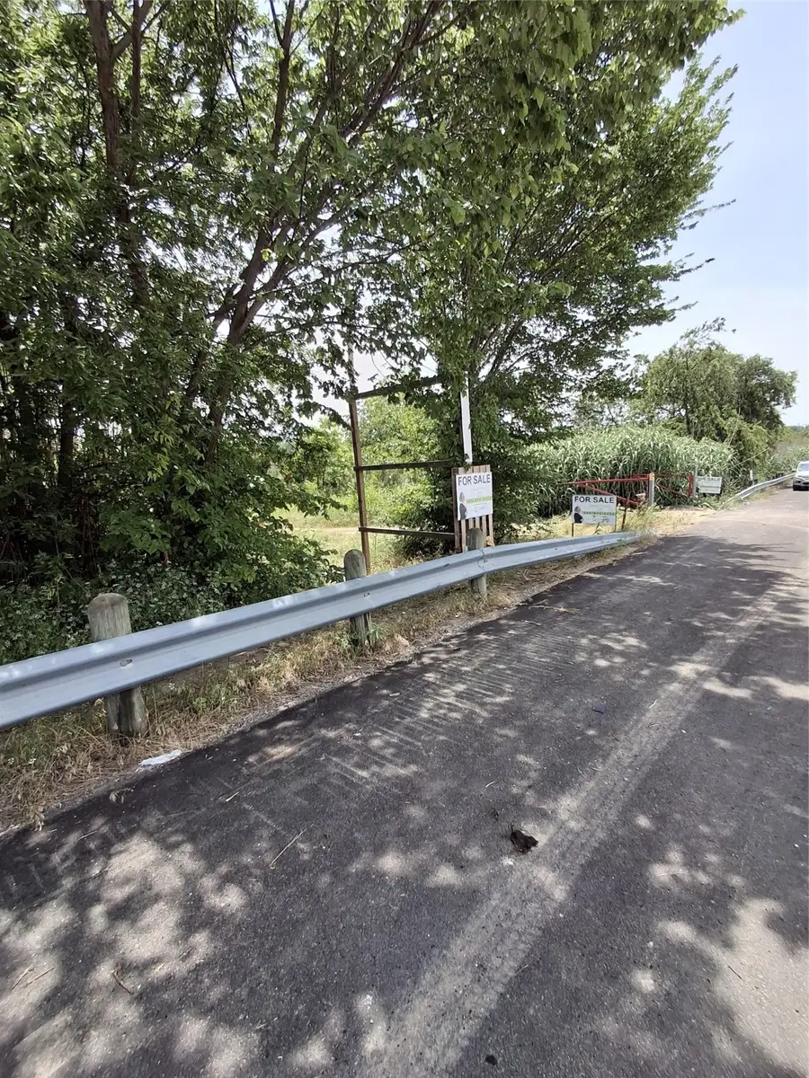 4700 W Davis Street, Dallas, TX 75211 - Image #2