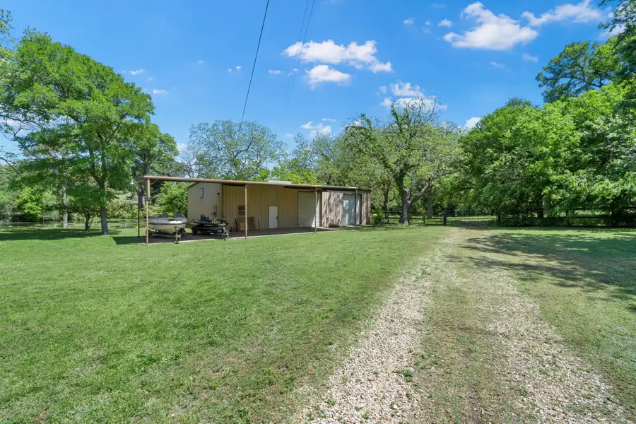 3231 Plainview Road, Midlothian, TX 76065 - Image #3