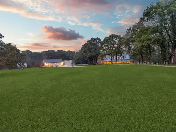 1635 Rock Creek Road, Gordonville, TX 76245