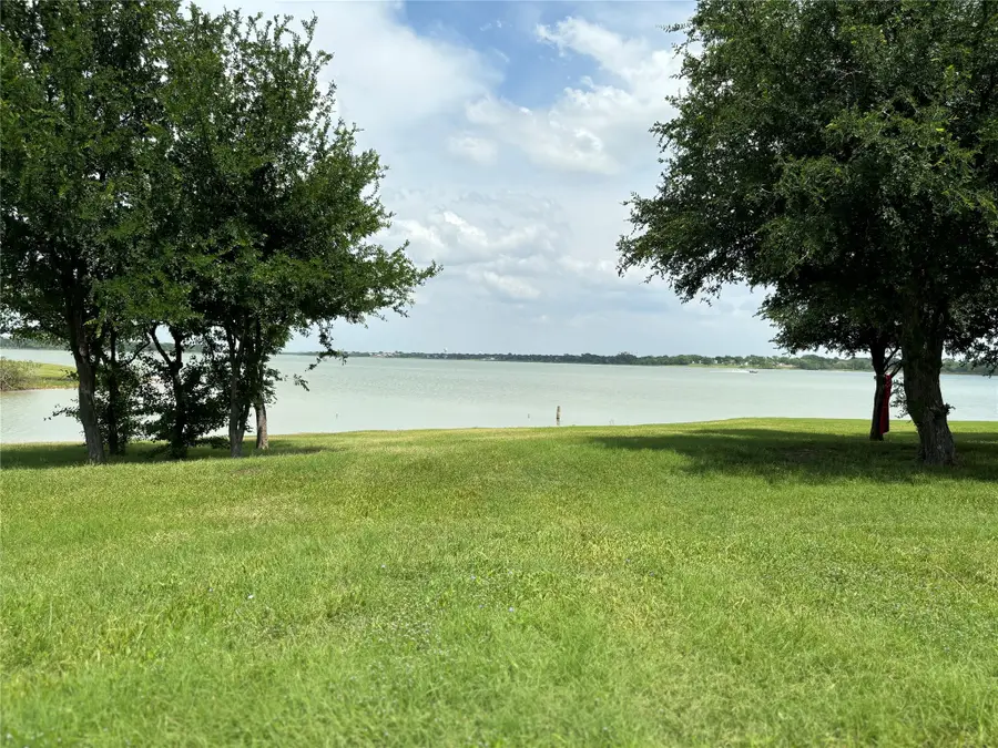 1116 Loneta Lane, Little Elm, TX 75068 - Image #3