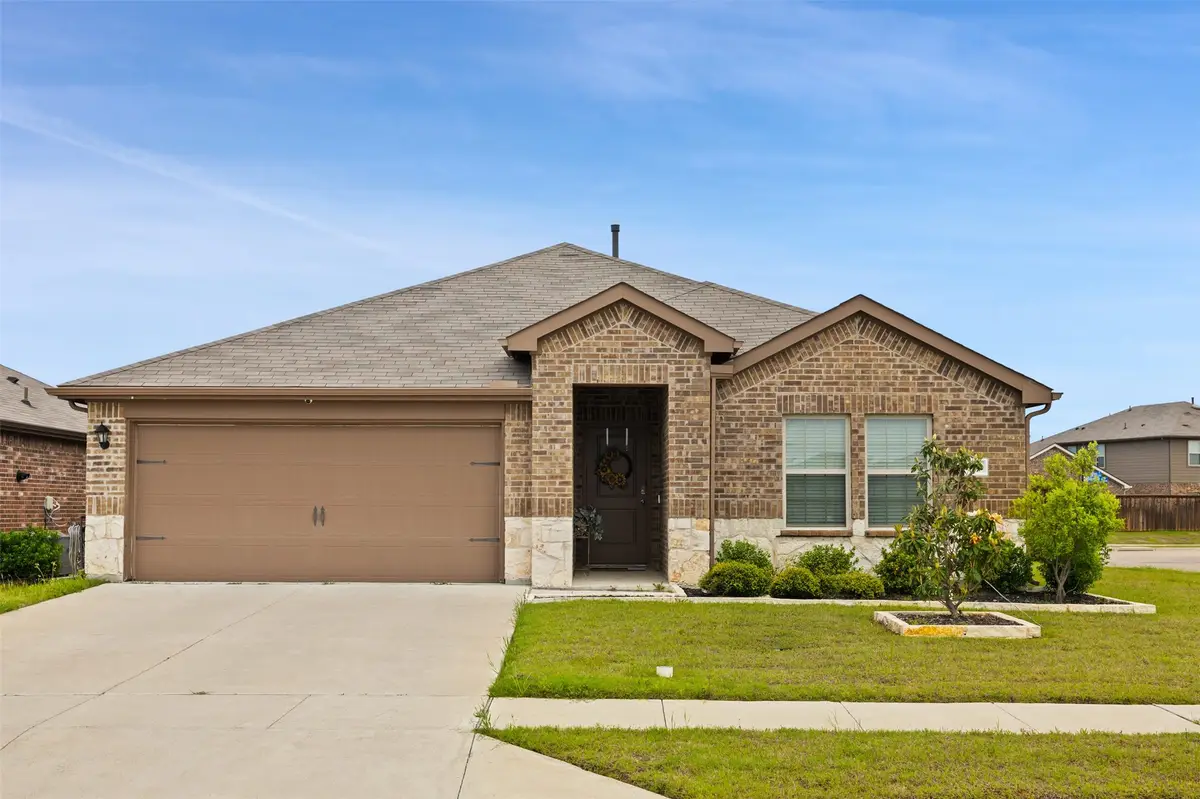 2802 Elk Road, Crandall, TX 75114 - Image #1